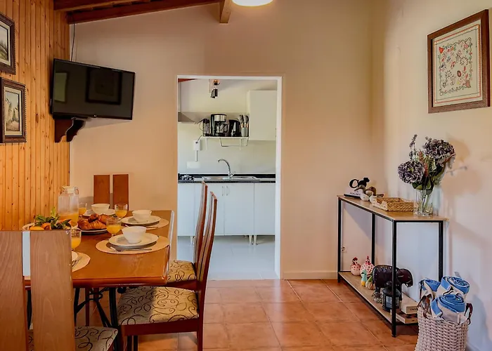 Dom wakacyjny Casa Largo Do Porto - With Swimming Pool Viana do Castelo