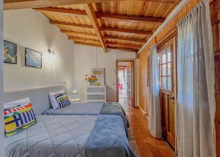 Dom wakacyjny Casa Largo Do Porto - With Swimming Pool *