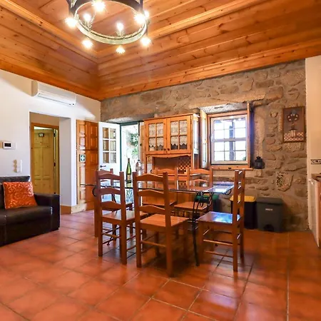 Holiday home Casa Largo Do Porto - Country House With Swimming Pool Viana do Castelo