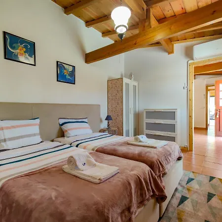 Holiday home Casa Largo Do Porto - Country House With Swimming Pool Viana do Castelo