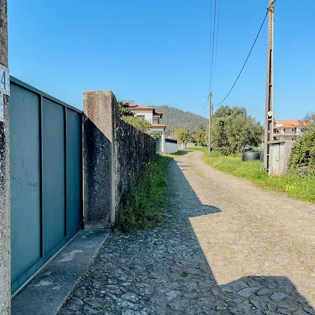 Casa Largo Do Porto - With Swimming Pool Βιάνα ντο Καστέλο